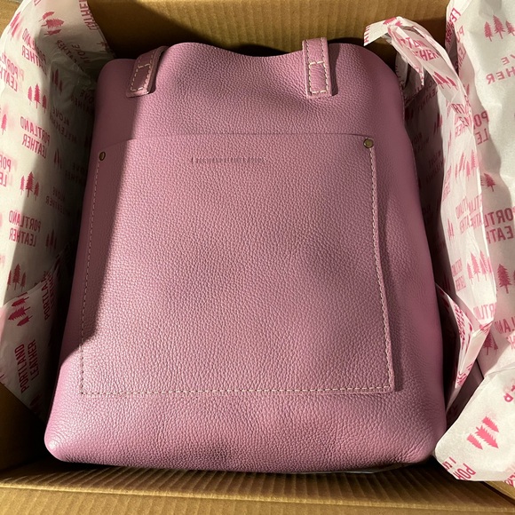 Calla lily Leather Tote Bag - Picture 9 of 11